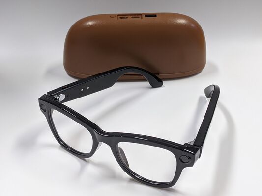 สมาธิ AI แว่นตา 1080P HD M02 Ultra ChatGPT 3600mAh ชาร์จเคส 32GB การแปล MV